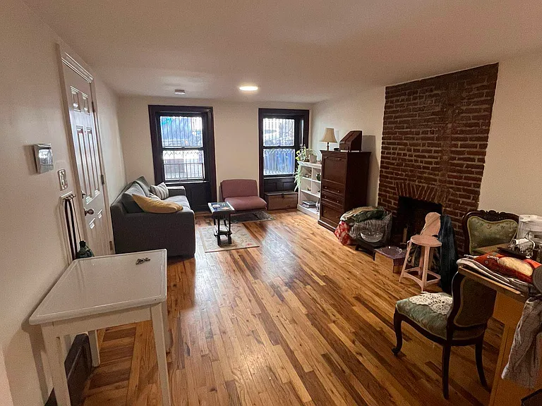 194 Clermont Ave #GARDEN-APART — Photo 3