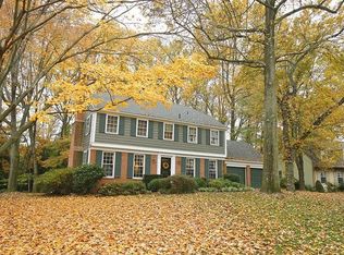 10500 Scarboro Ln, Potomac, MD 20854