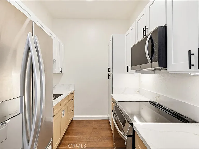 8328 Regents Rd #1F — Photo 10