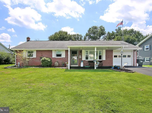 43 Marie Ave, Manheim, PA 17545