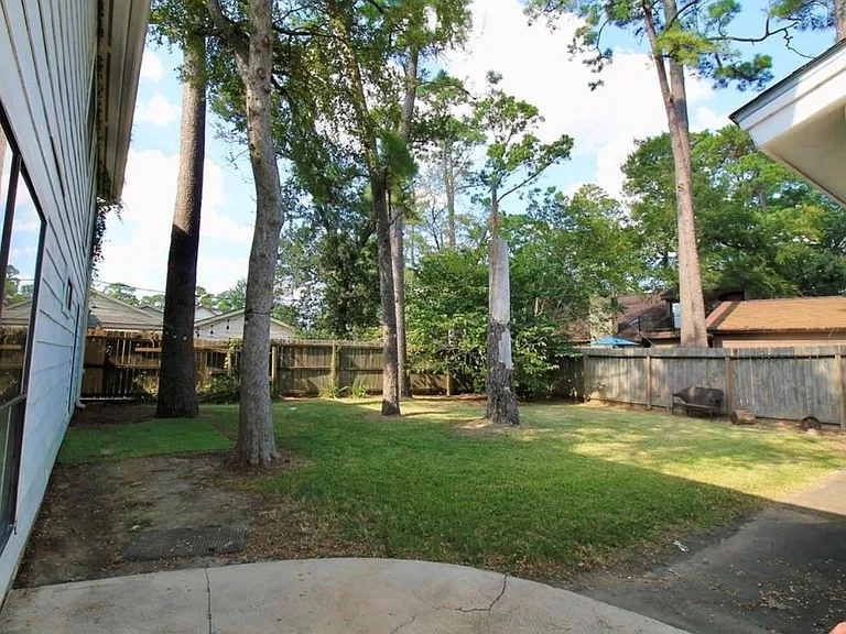 4701 Spring Ln — Photo 21