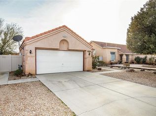 1424 Birchtree Ct, Rosamond, CA 93560