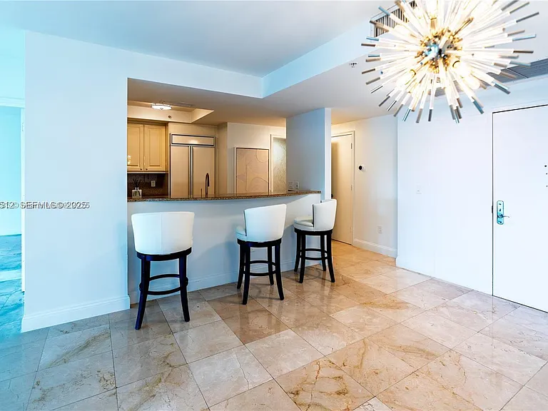 3400 SW 27th Ave #705 — Photo 18