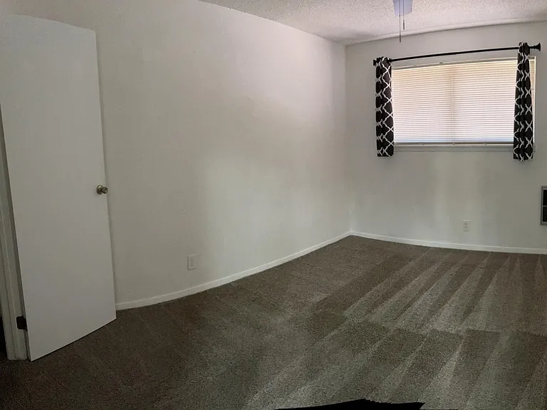 3121 W Hood Ave #G205 — Photo 9