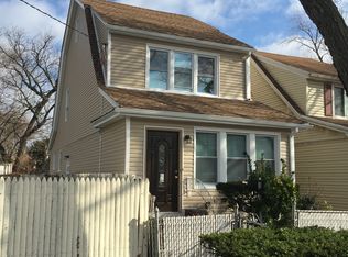 118-15. 190th St, Saint Albans, NY 11412