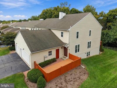 150 Treetops Dr, Lancaster, PA, 17601
