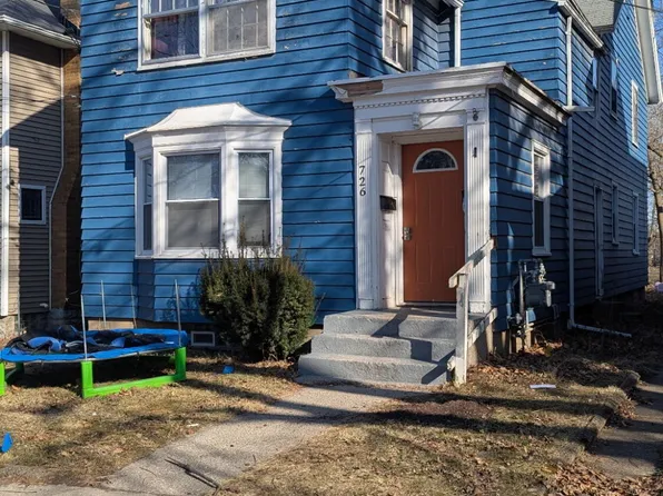 726 W Lapeer St, Lansing, MI 48915