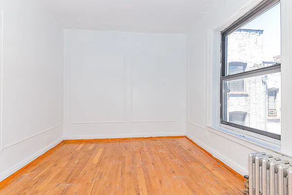 Rented by MySpaceNYC | media 12