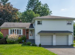 277 Charles St, Clifton, NJ 07013