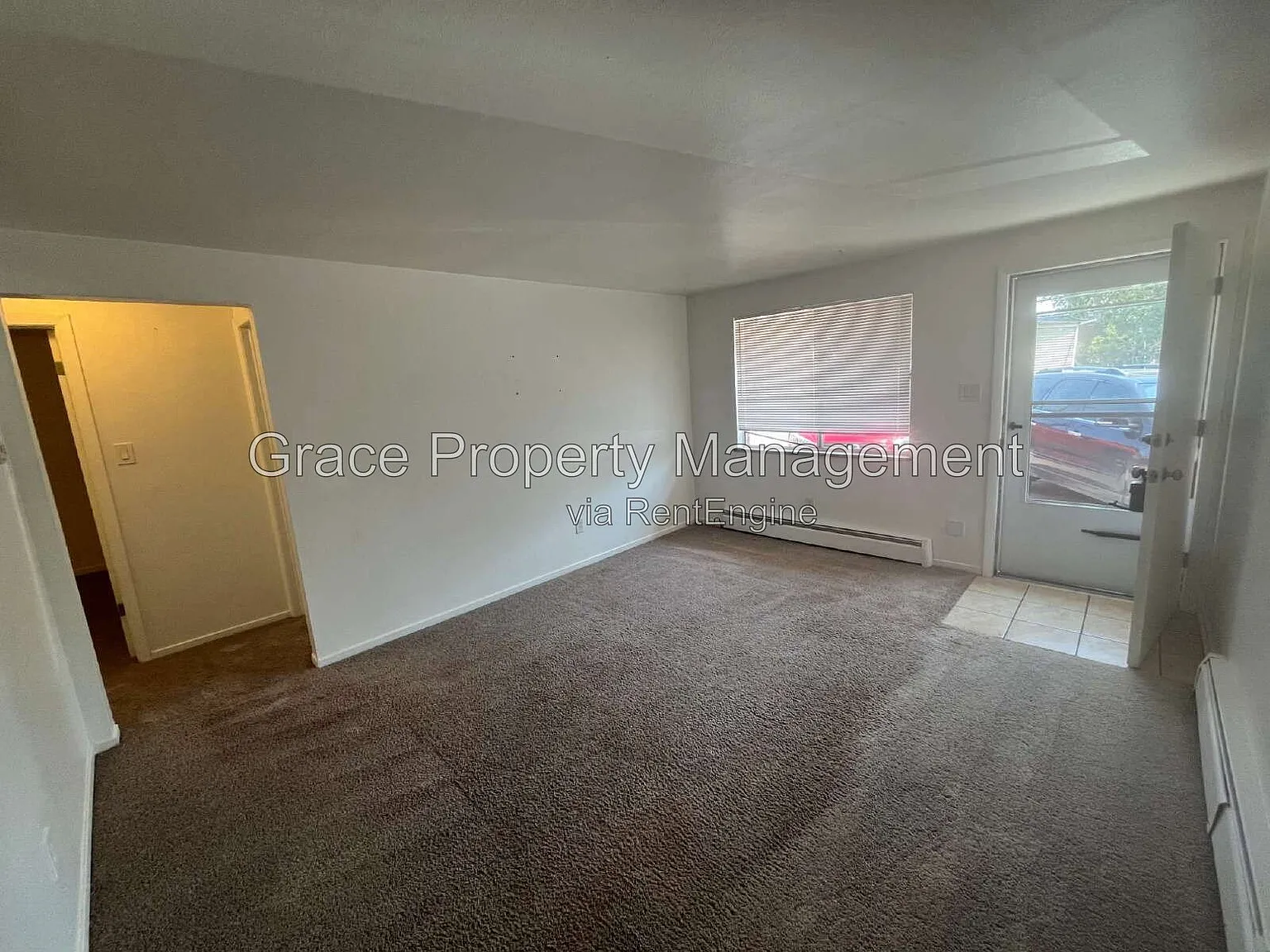 2 bed, 1.0 bath, $1,325 — Photo 3