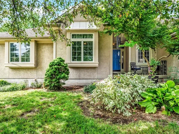 7312 Martindale Rd, Shawnee, KS 66218