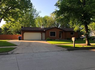 2108 S Horizon Dr, Appleton, WI 54915