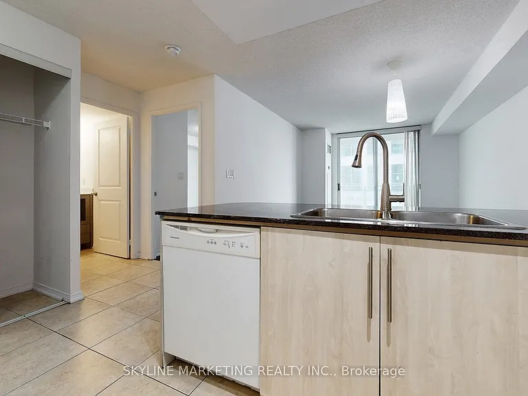 6 Rosebank Dr #2K — Photo 19