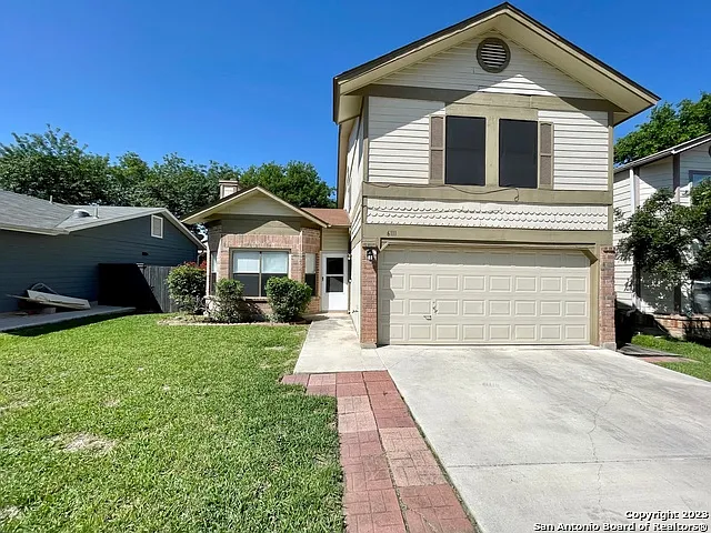 3 bed, 2.5 bath, 1456 sqft, $1,885 — Photo 2