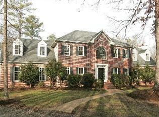 9720 Coalboro Rd, Chesterfield, VA 23838