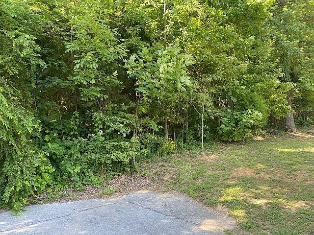 1st image of 0 Greentree Dr