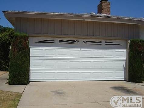 2nd image of 247 Elm Ave