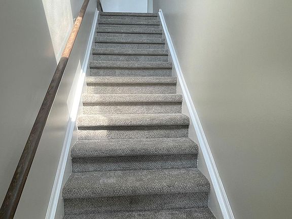 2nd image of 206 Sunset Ln