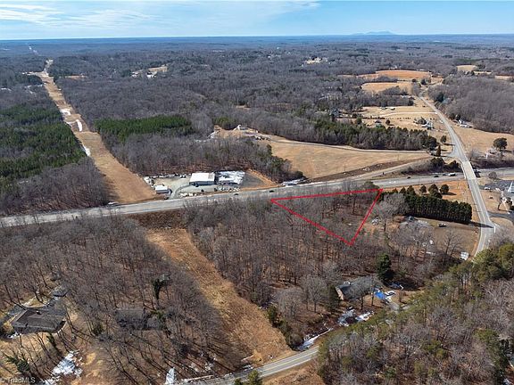 4th image of 1934 Bethlehem Church Rd