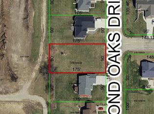 300 Diamond Oaks Dr, Dodgeville, WI 53533
