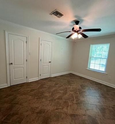 4th image of 624 Magnolia Ave