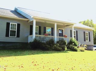 1036 Sand Ridge Rd, Hubert, NC 28539