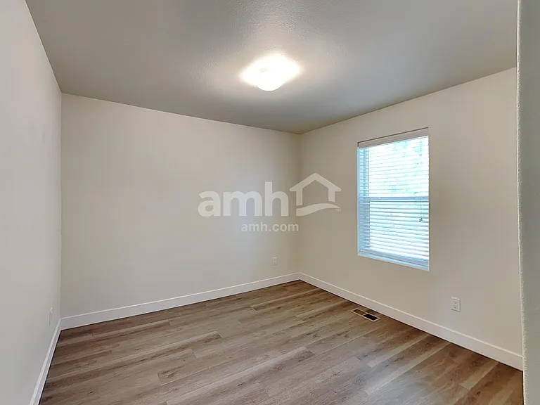 1719 Blacktail Ln — Photo 19
