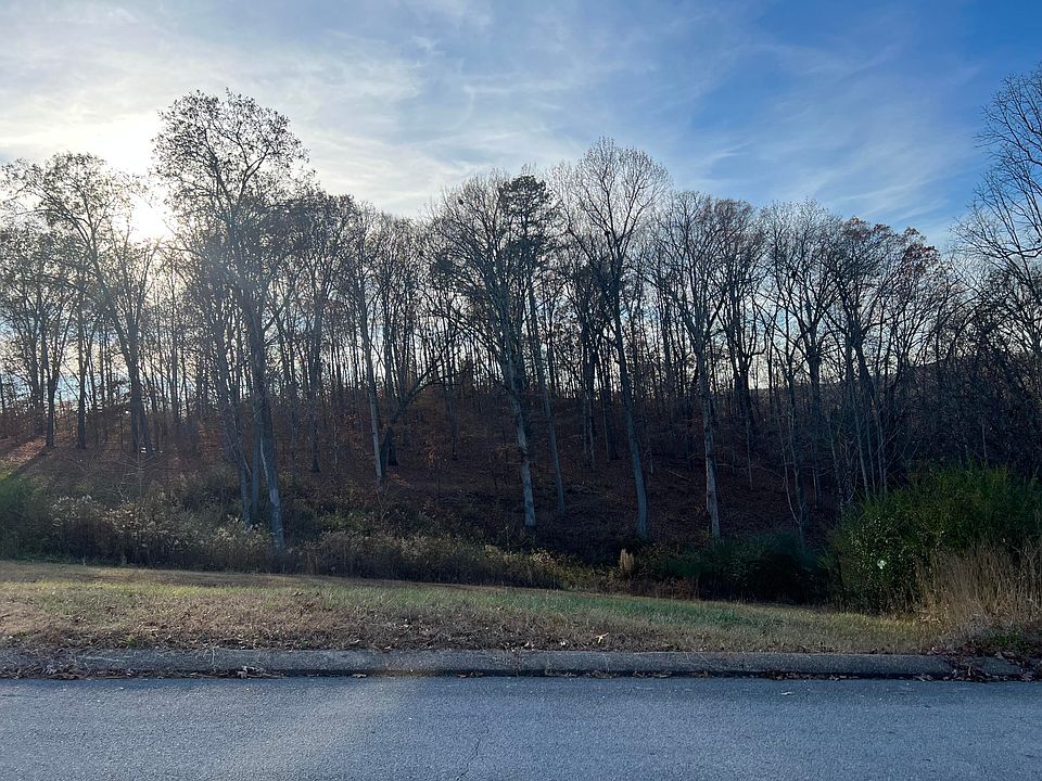 2nd image of 9819 Shoreline Heights Dr