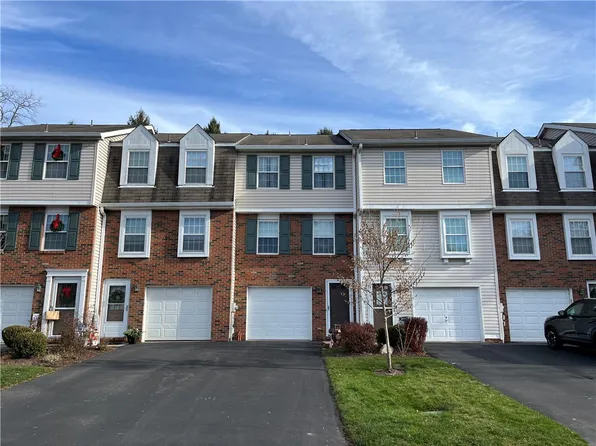 210 Green Ct, Pittsburgh, PA 15234