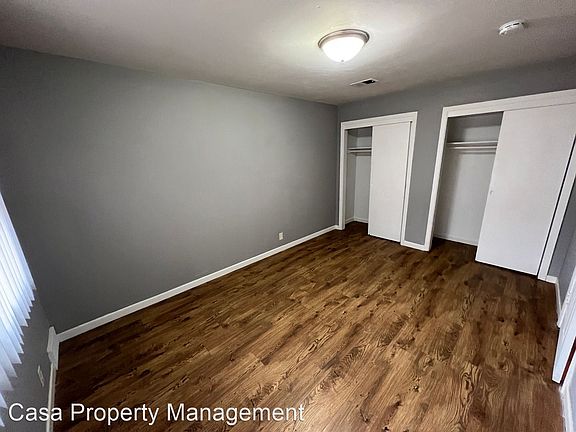 3rd image of 1336 D St #11875646