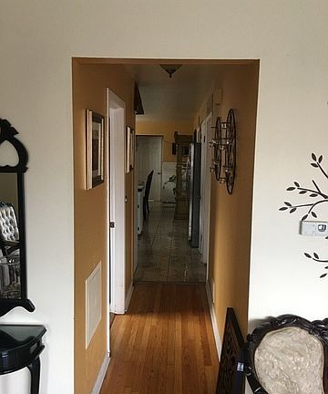4th image of 7232 S Central Park Ave
