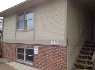 6100 SW 26th Ct, Topeka, KS 66614