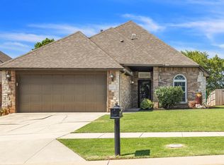 617 NW 163rd St, Edmond, OK 73013