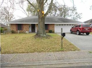 511 Rain Tree Trl, Lafayette, LA 70507