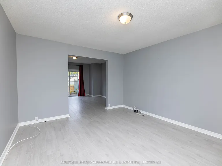 19 Duncan St — Photo 12