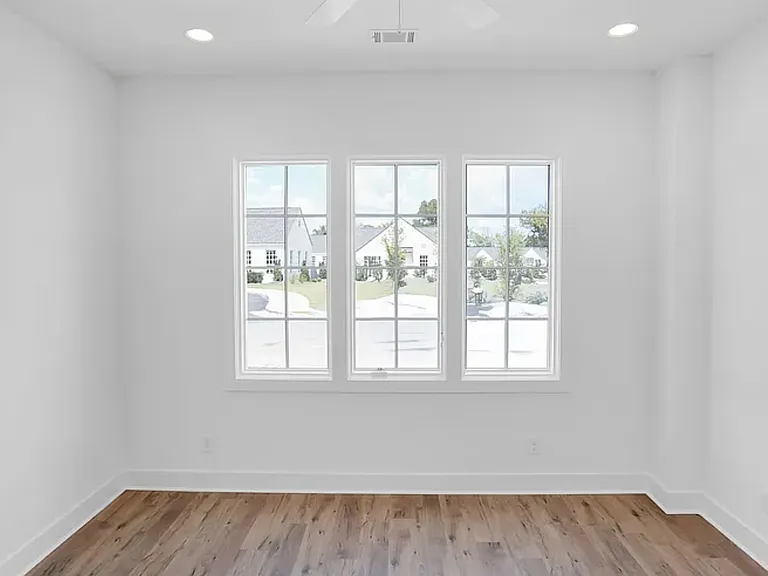 8322 Conduit St — Photo 15