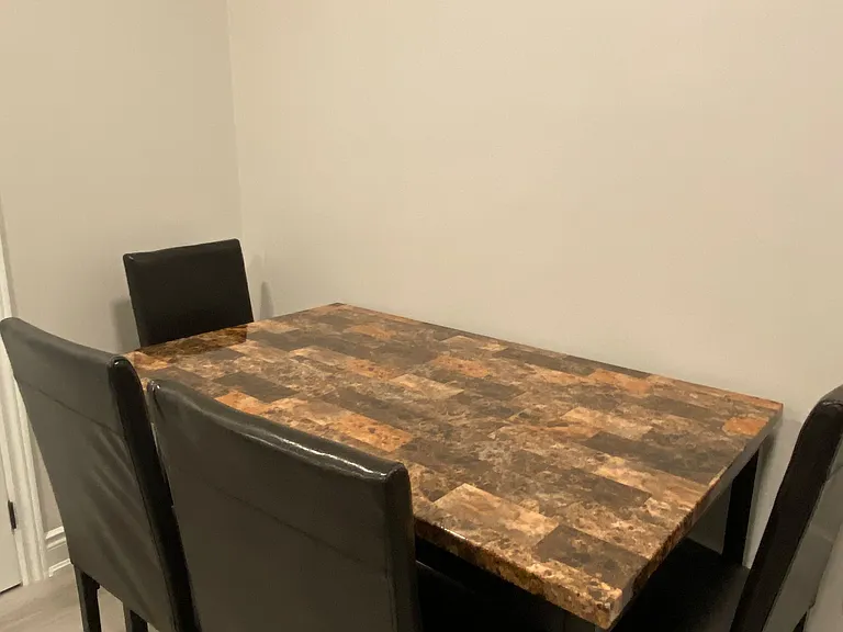 306 Jarvis St E — Photo 13