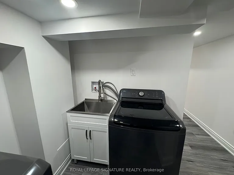 44 Isabella St #BASEMENT — Photo 10