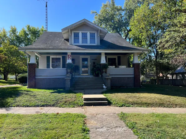 128 W Lincoln St, Slater, MO 65349