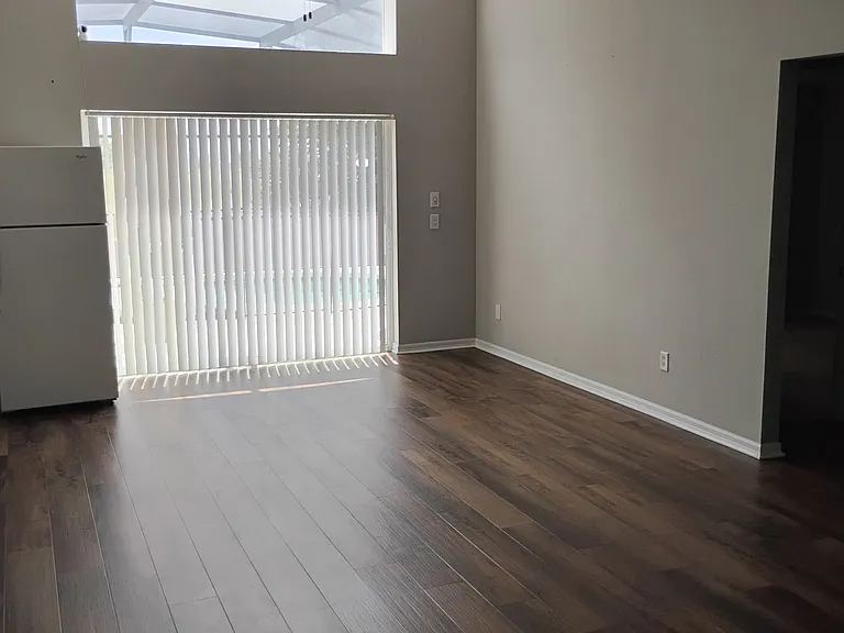 1020 Solana Cir — Photo 11