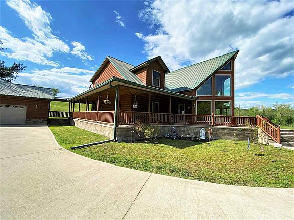 3rd image of 991 Edenwood Way