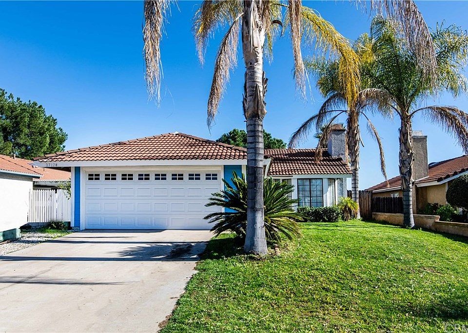 1st image of 27174 Rainbow Creek Dr
