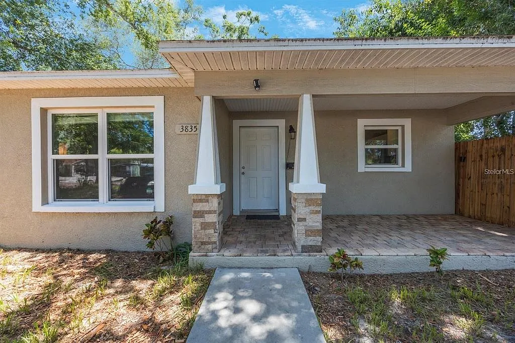 4 bed, 2.0 bath, 1235 sqft, $3,600 — Photo 1