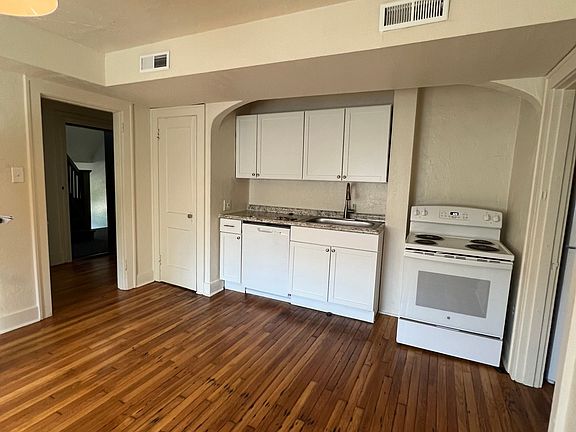 5th image of 2251 Brownsville Rd APT 4