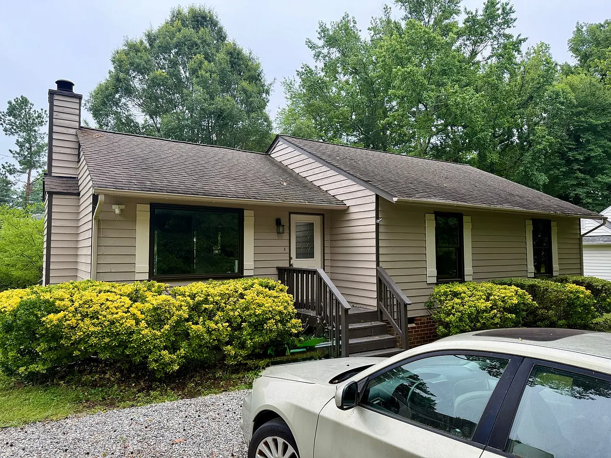 Building Photo - 2705 Lawland Dr