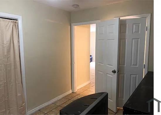 615 SW 12th Ave #2 — Photo 4