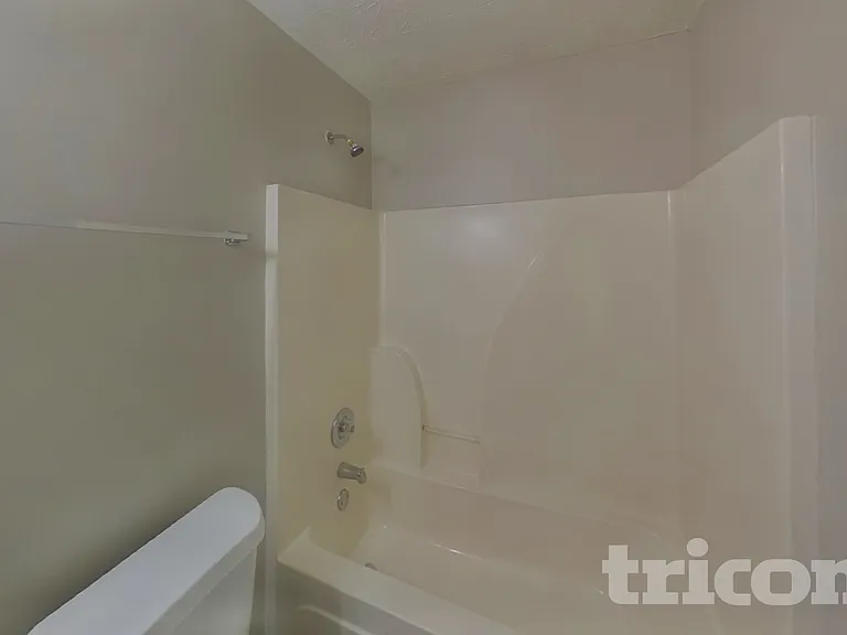 6050 Fieldwood Ln — Photo 14