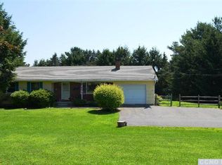 5 Viewmont Rd, Copake, NY 12516