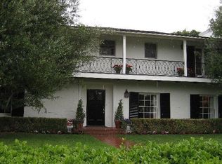 2037 San Pasqual St, Pasadena, CA 91107