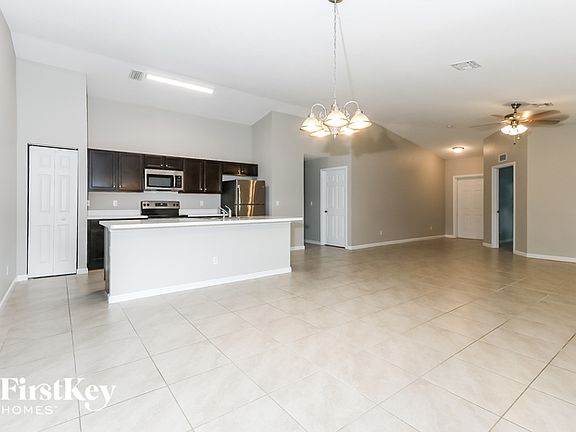 5th image of 1024 SW Dalton Ave